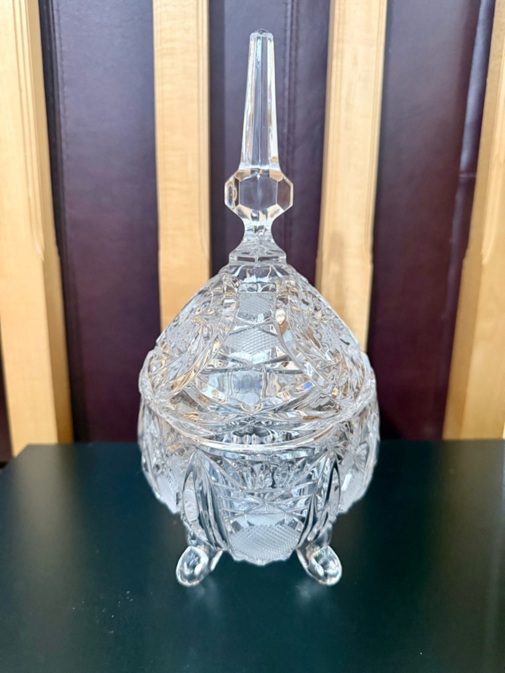 Vtg Large Cut Crystal Bonbonniere with Tall Finial - Vintage Pinwheel Starburst - Picture 2 of 12